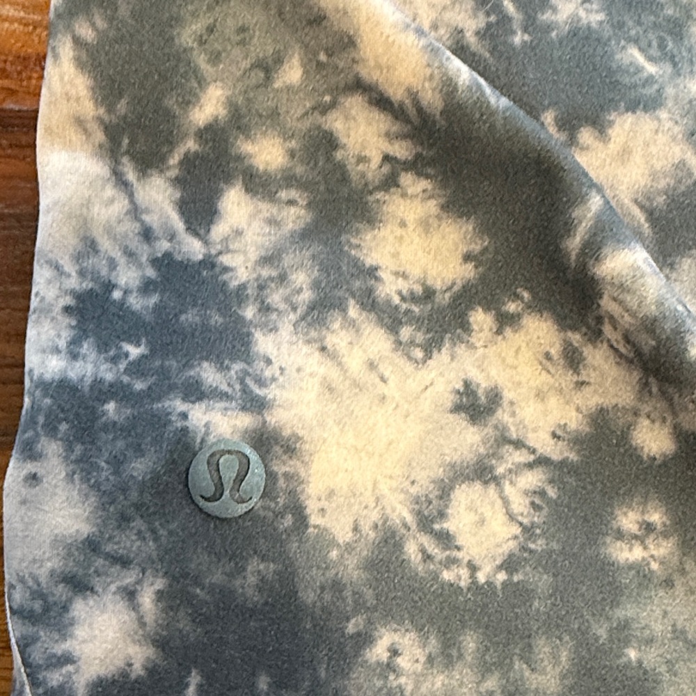 lululemon athletica Gray and Cream Athletic Shorts - Picture 2 of 3